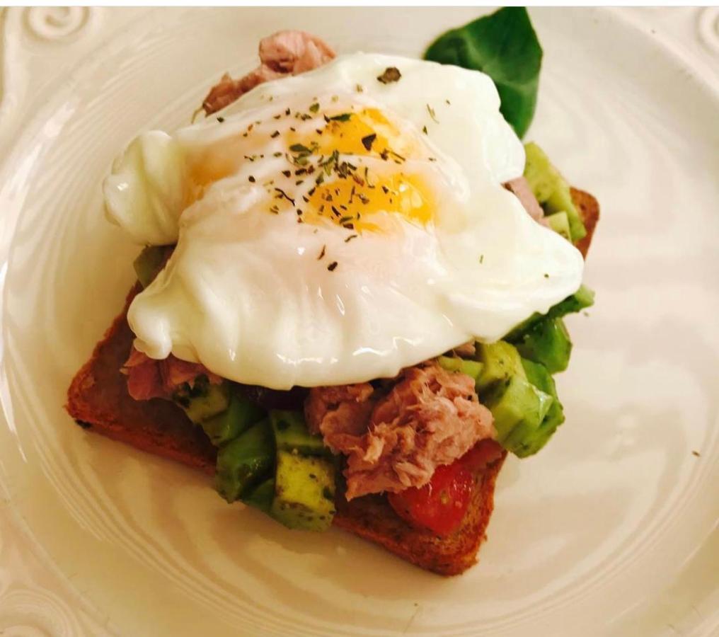 Bed & Breakfast In Downtown 리비프 외부 사진