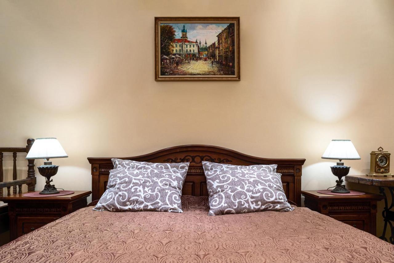 Bed & Breakfast In Downtown 리비프 외부 사진